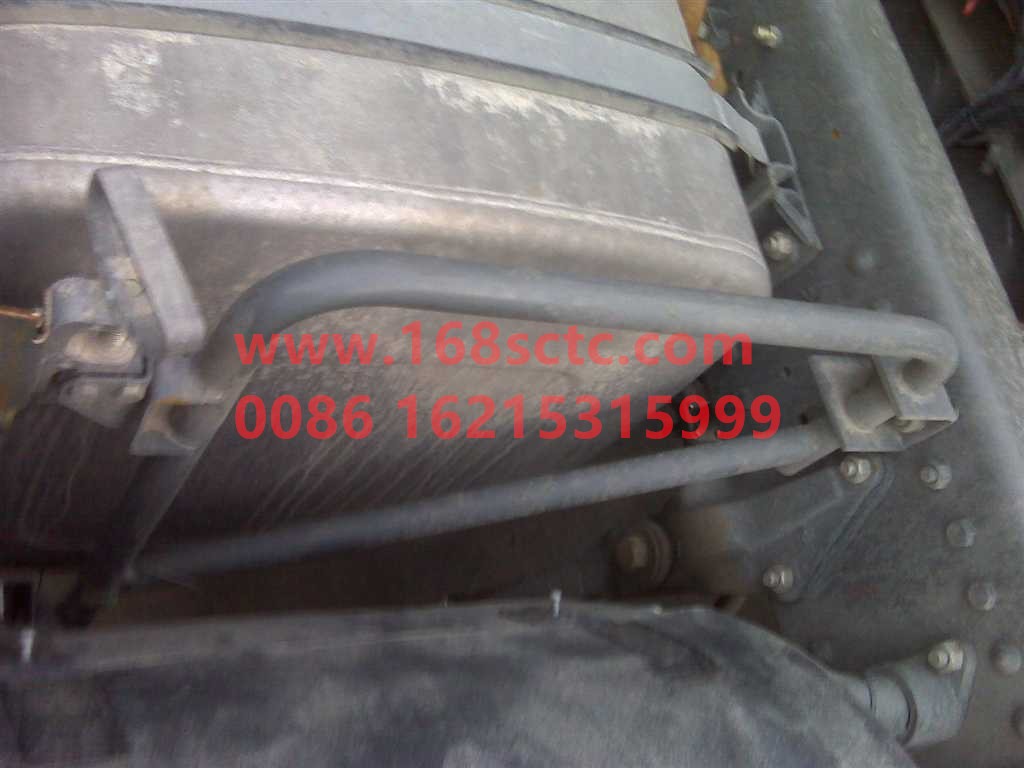 AZ9925933217-SINOTRUK HOWO-Bracket assembly (side guard left rear)-HaoWoA7Kuan