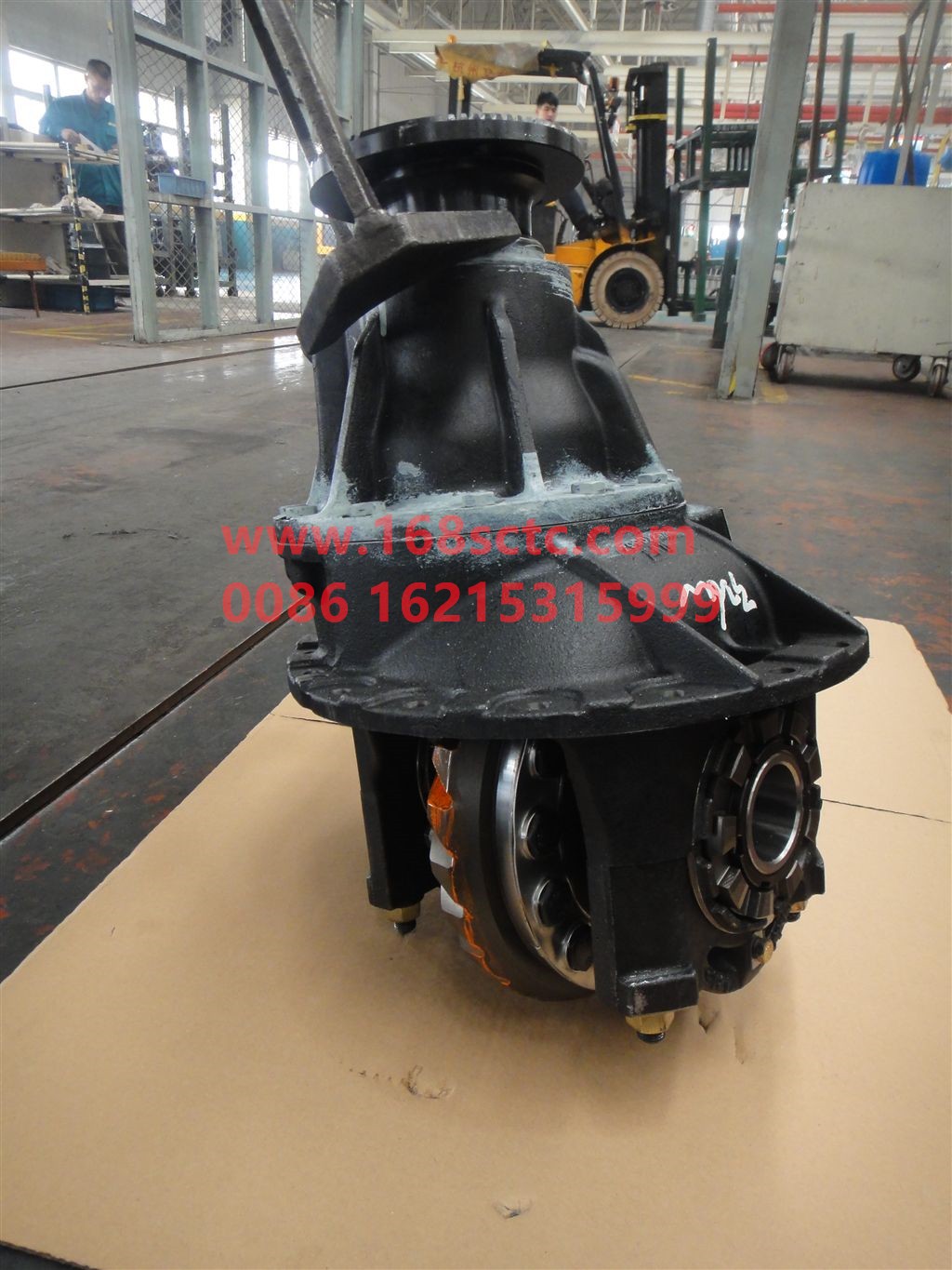 AZ7121320703-SINOTRUK HOWO-Main reducer assembly rear axle i=4.42 XSΦ165 reinforced differential-ZhongQiSTRCheQiao