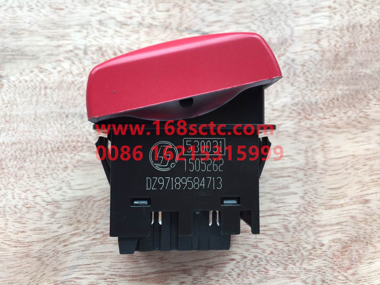 DZ97189584713-SHACMAN-hazard warning light switch-DeLongX3000 2013Kuan