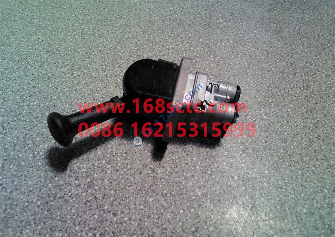 WG9000360503-SINOTRUK HOWO-Hand brake valve three holes-HaoHanJ7B