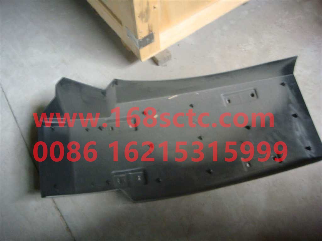 WG1664232084-SINOTRUK HOWO-rear fender assemblyrightblack-HaoWoT7HKuan