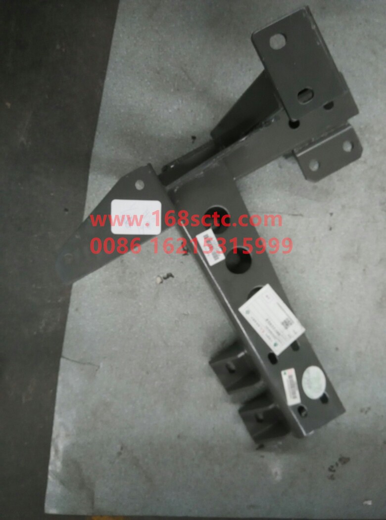 AZ9925930203-SINOTRUK HOWO-bumper bracket assemblyLeft-HaoWoT7HKuan