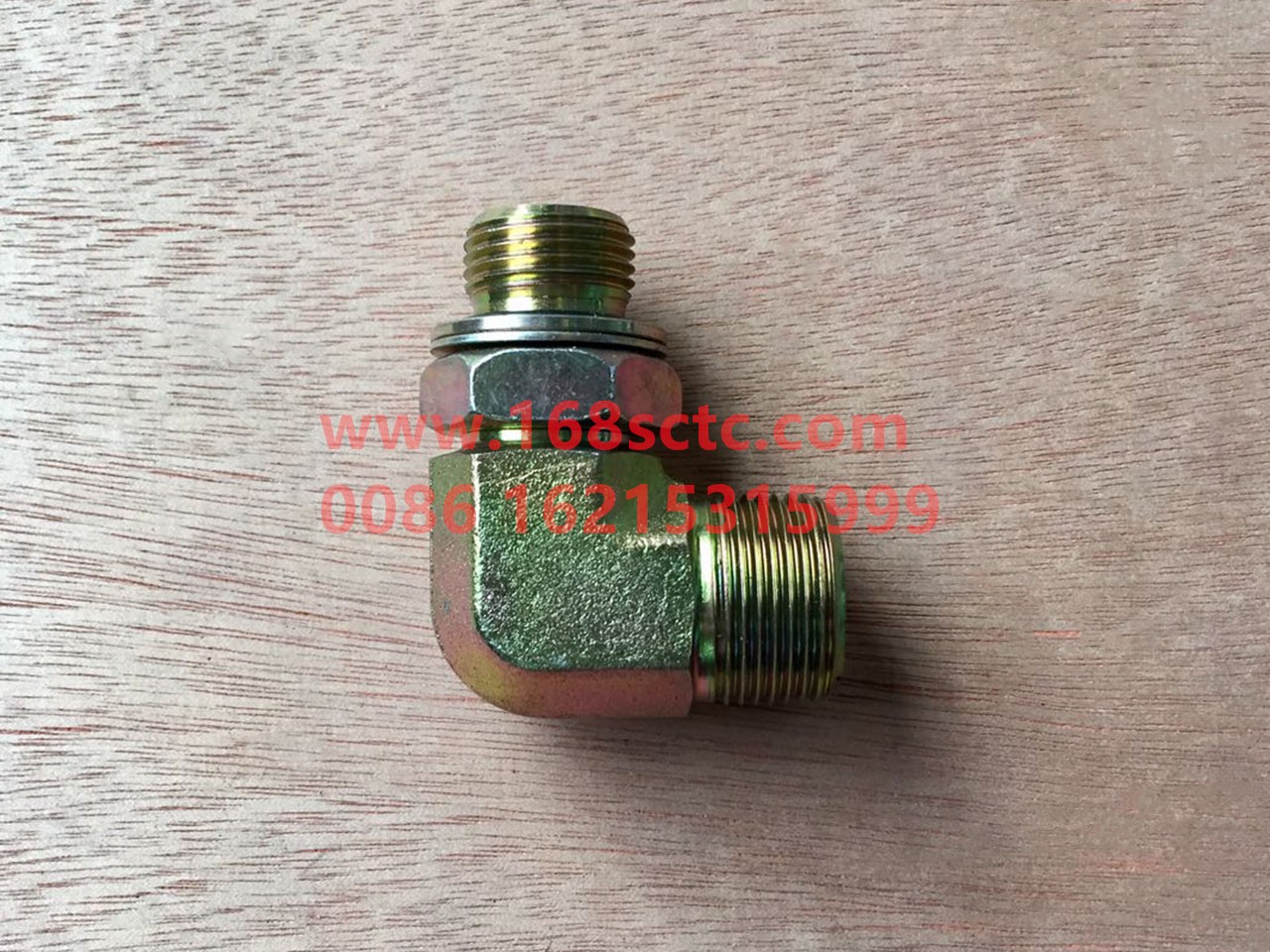 SZ947000825-SHACMAN-Ferrule type end right angle connector body-DeLongF2000 2007Kuan