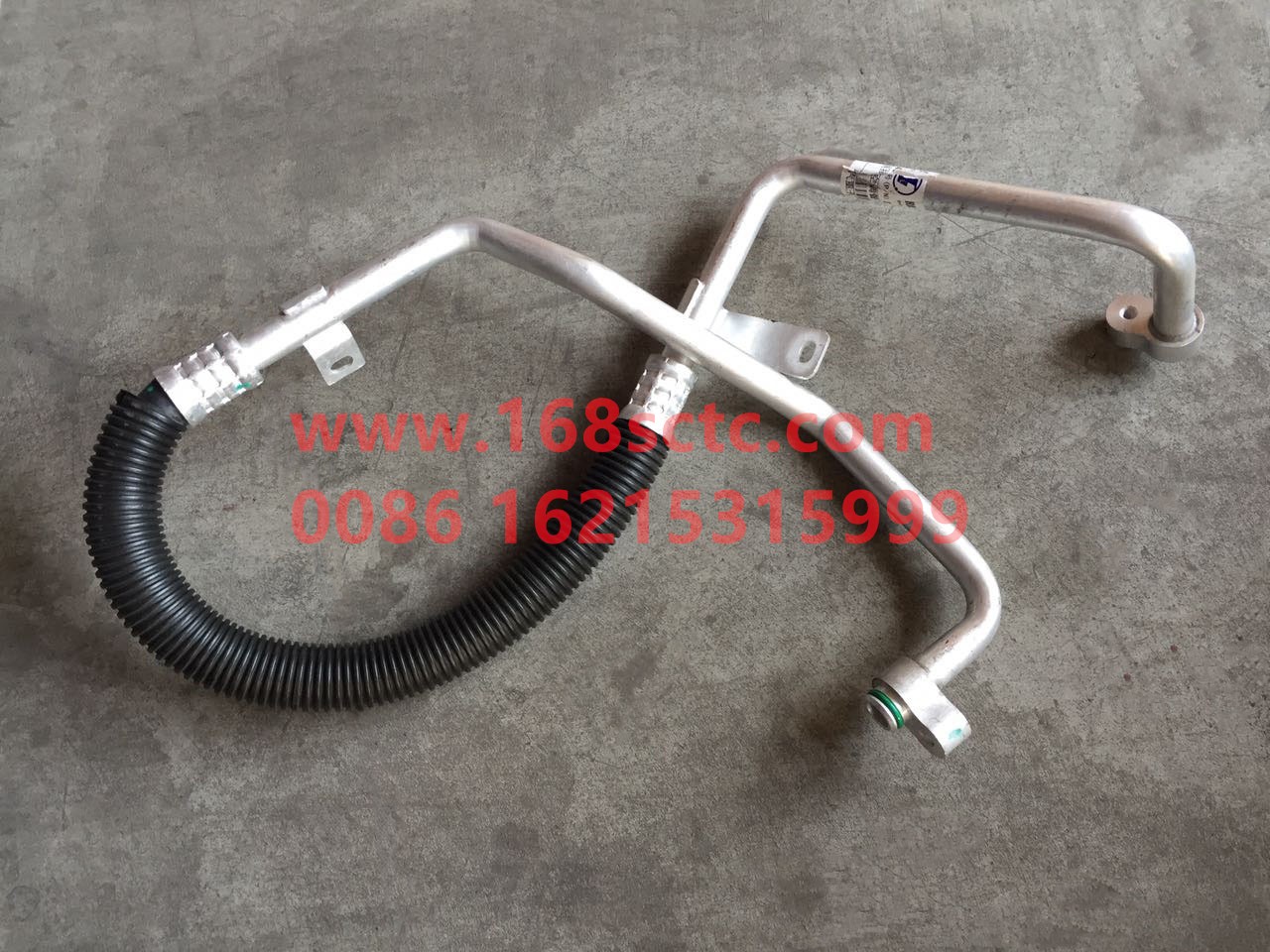 DZ14251845143-SHACMAN-Air conditioner pipe evaporator-compressor connection pipe two (WP10 four-valve)-DeLongX3000 2013Kuan