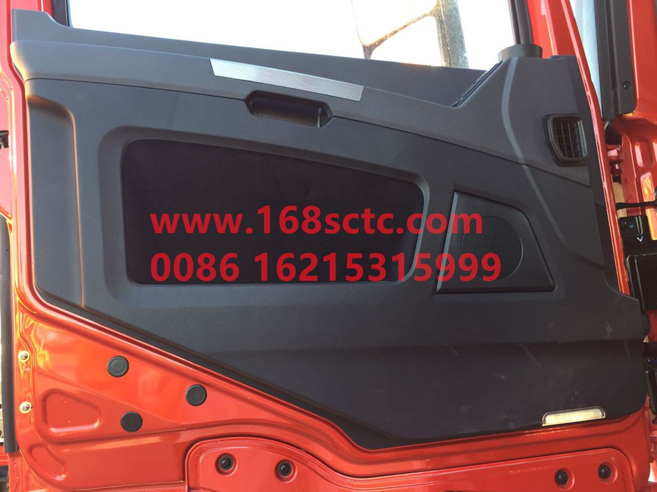 DZ14251330061-SHACMAN-Door inner guard panel assembly left (electric)-DeLongX3000 2013Kuan