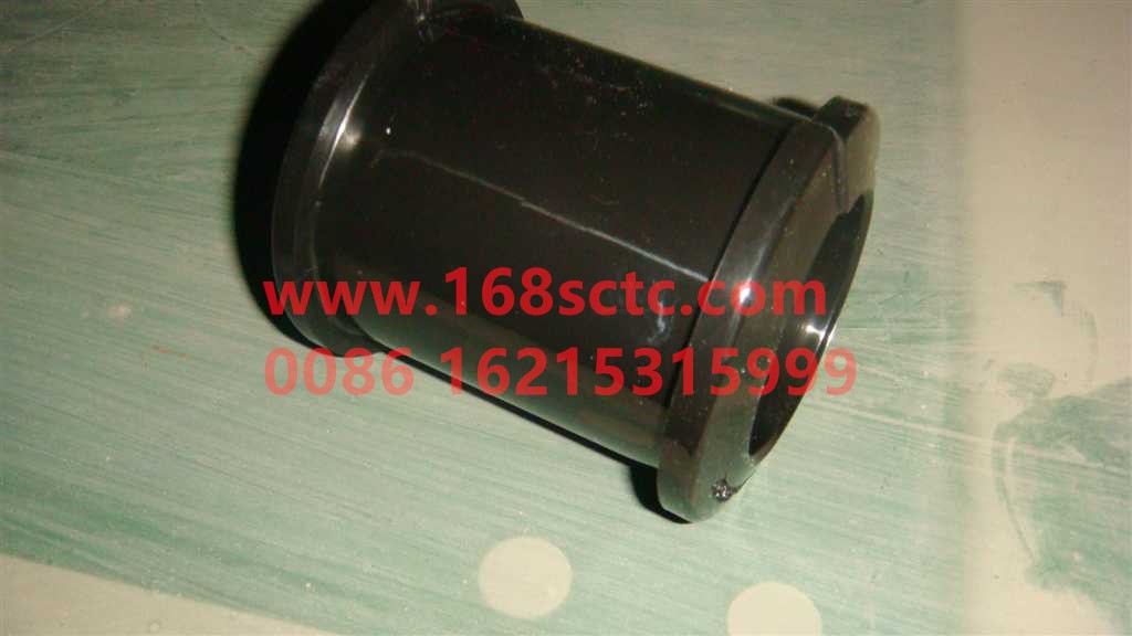 WG9925682120-FAW-rear stabilizer bar bearing-QingDaoZhongLi457Qiao