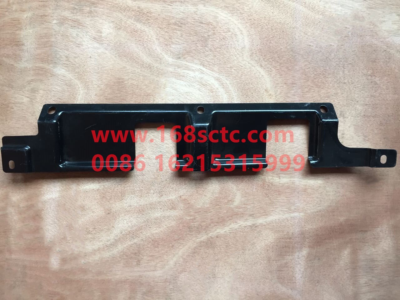 DZ14251110065-SHACMAN-Spoiler gusset mounting plate right-DeLongX3000 2013Kuan