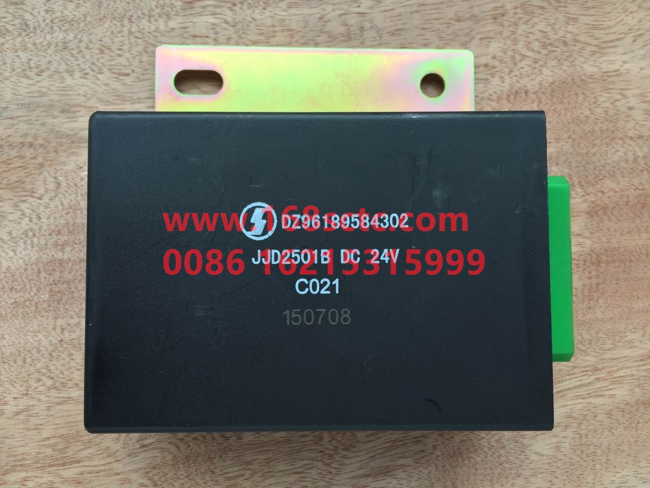 DZ96189584302-SHACMAN-relay-DeLongXinM3000 2013Kuan