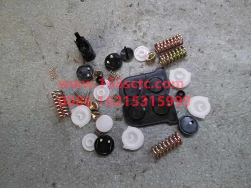 WG9000360523-xlb-SINOTRUK HOWO-Four circuit protection valve repair kit-HaoWoT7HKuan