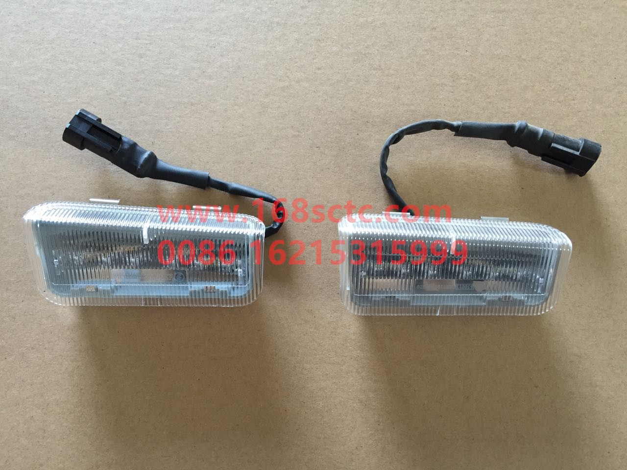 DZ97189721310-SHACMAN-step lightsLeft-DeLongX3000 2013Kuan