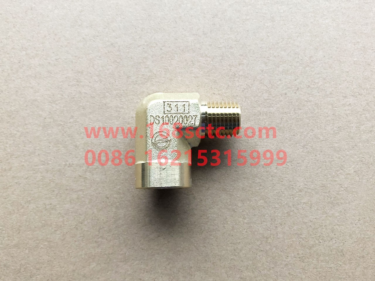 DZ93259560147-SHACMAN-Connector npt1/4-NPT1/4 90°-DeLongF2000 2015Kuan