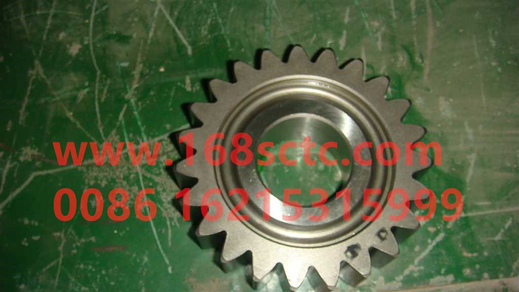 WG2210050040-SINOTRUK HOWO-Idler-ZhongQiBianSuXiangHW13710