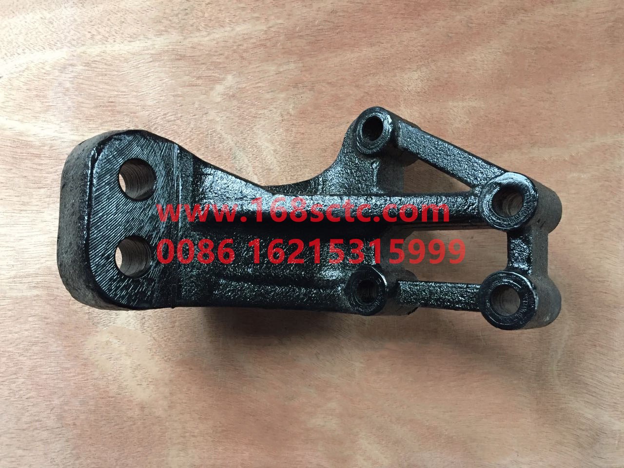 DZ95259590085-SHACMAN-Engine bracket left front-DeLongF3000 2015Kuan