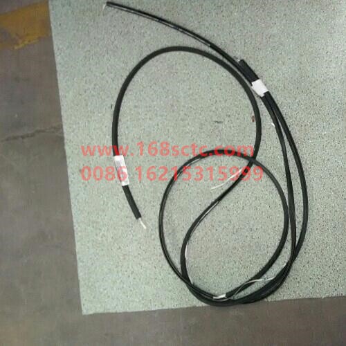 WG1682230717-SINOTRUK HOWO-Upper wheel cover rubber strip-SiTaiErD7B