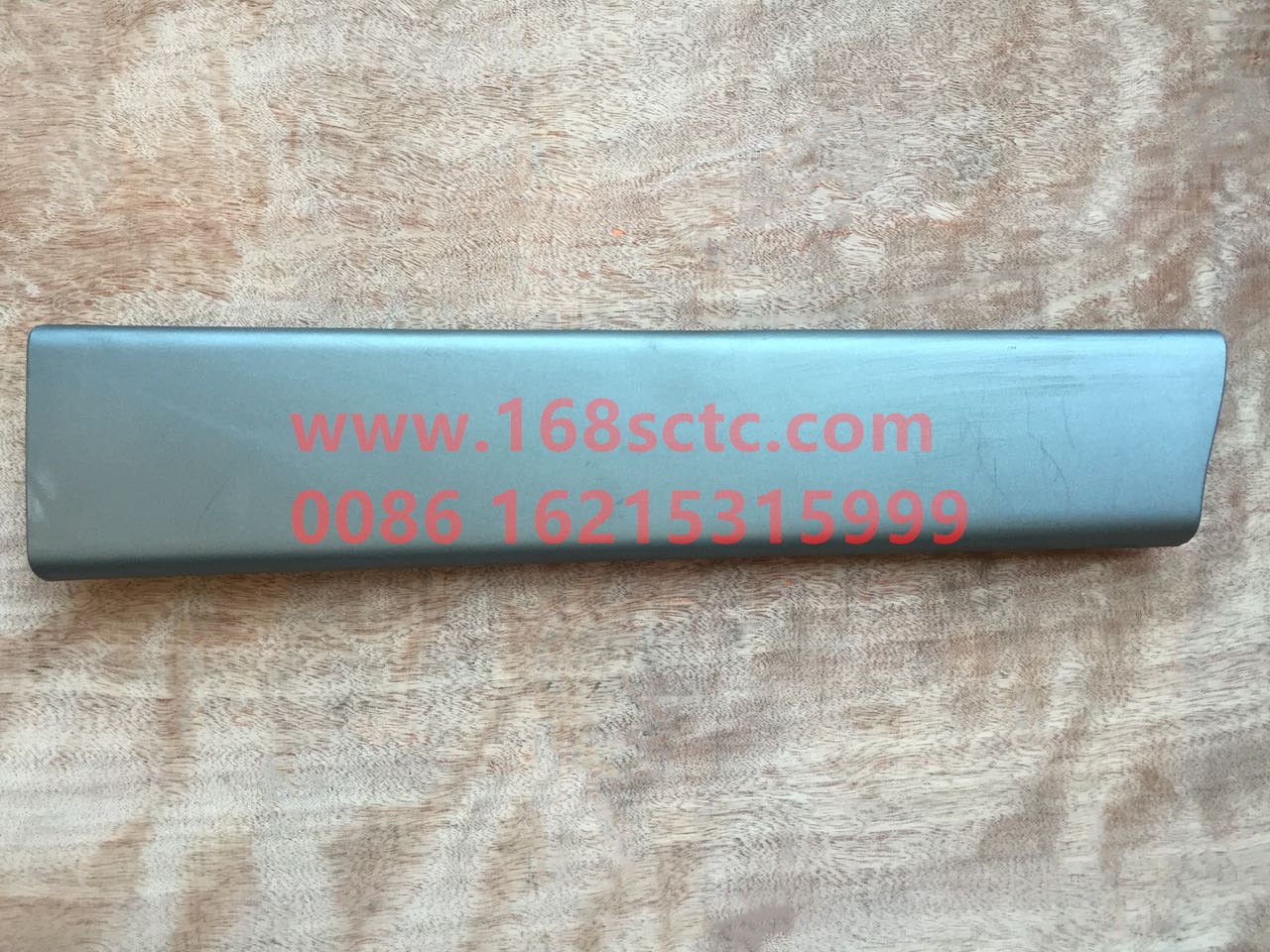 DZ13241330132-SHACMAN-Door armrest outer panel-DeLongF3000 2009Kuan