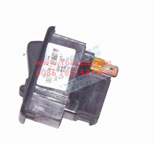 All-wheel drive switch