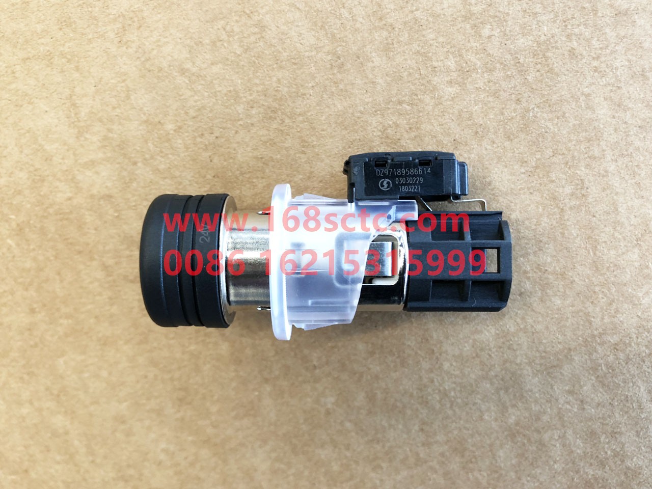 DZ97189586616-SHACMAN-Cigarette lighter assembly (24V)-DeLongX3000 2013Kuan