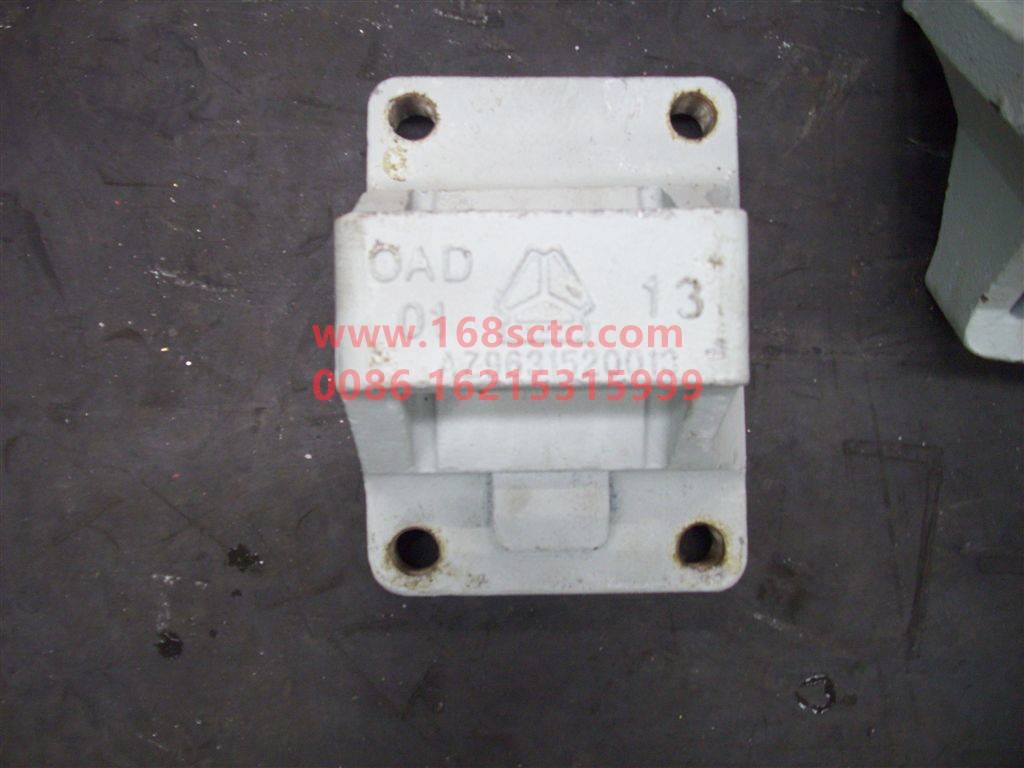 AZ9725520058-SINOTRUK HOWO-Rear leaf spring bracket left rear-HaoWo2007Kuan