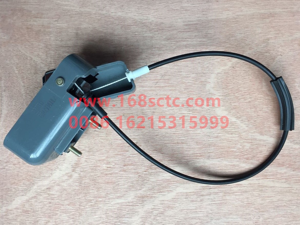 DZ14251340016A-SHACMAN-Left door inner handle (including pull wire)-DeLongX3000 2013Kuan