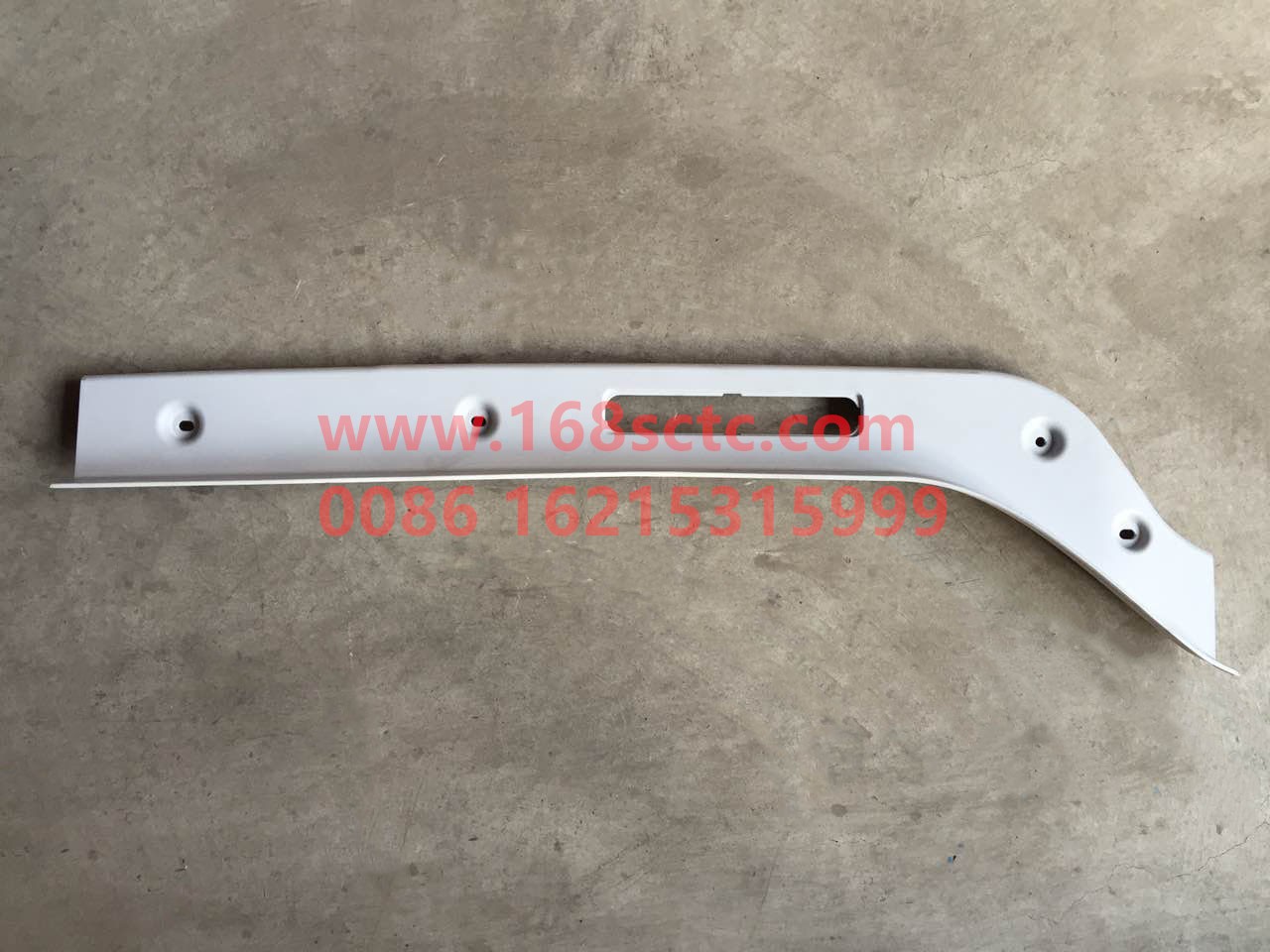 DZ96259622380-SHACMAN-bumper trimmiddlenewM3000-DeLongXinM3000 2013Kuan