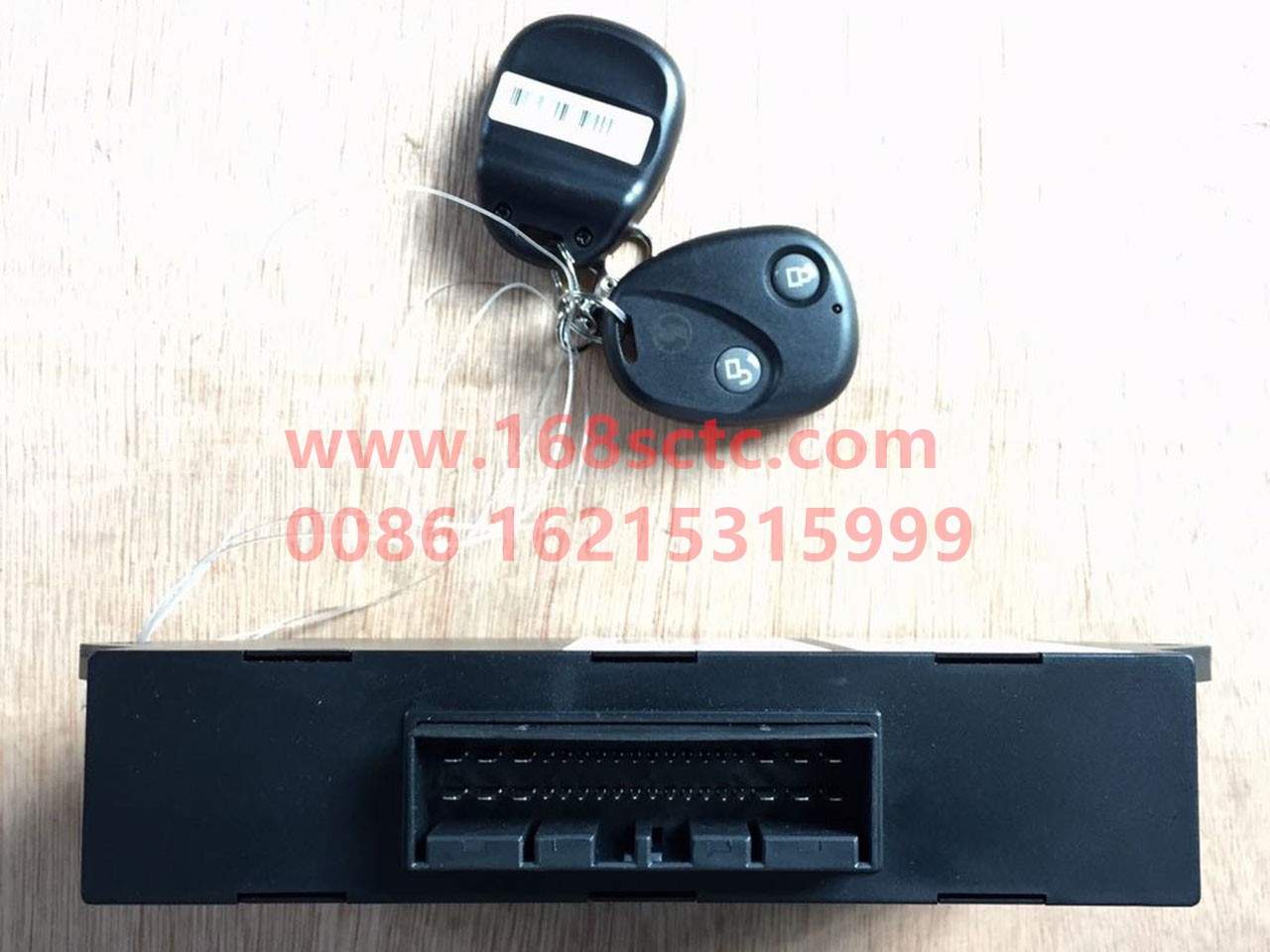 DZ95189586601-SHACMAN-Door and window control unit F3000 (with central lock) (DZ95189586603, 2 pieces need to be submitted at the same time)-DeLongF3000 2015Kuan