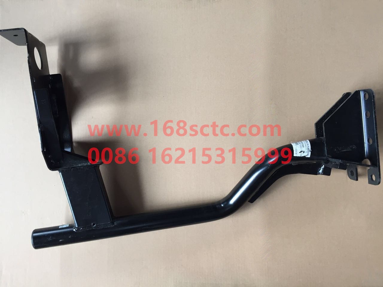 DZ13241231340-SHACMAN-Rear fender bracket assembly right (F3000 +41 Jiuyang electric pump)-DeLongF2000 2014Kuan