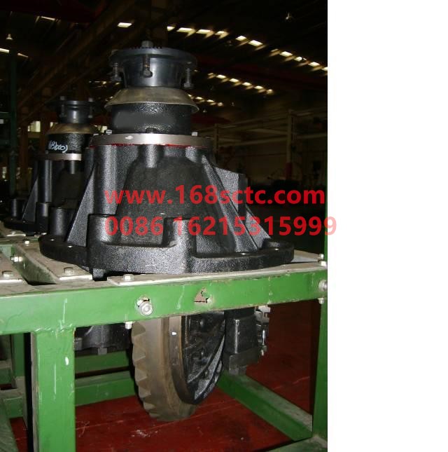 AC71603200401-SINOTRUK HOWO-Main reducer assembly rear axle i=4.875 Φ165 plane teeth-ZhongQiHW1279Qiao