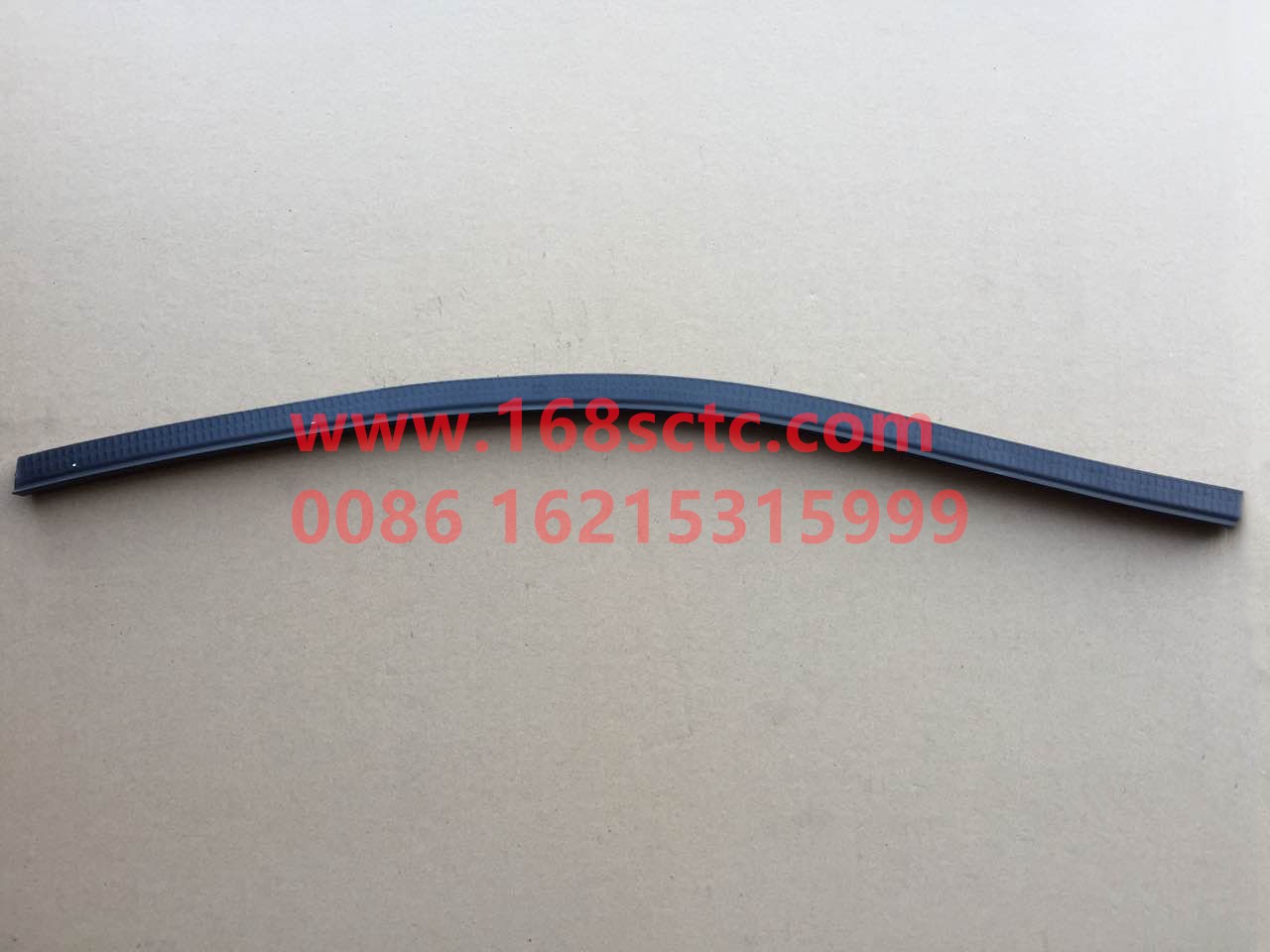 DZ14251710015-SHACMAN-Side window trim strip left-DeLongX3000 2013Kuan