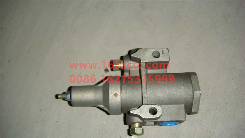 WG9724270002-SINOTRUK HOWO-Pressure reducing valve (output pressure0.15~0.17MPa)-ShanDeKaC7H