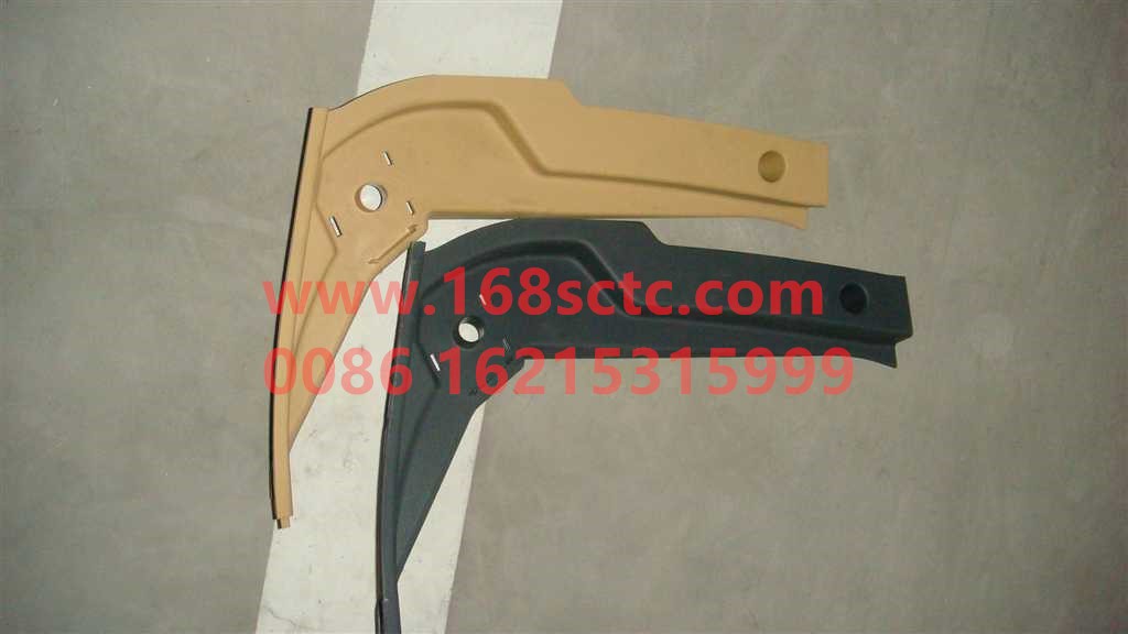 AZ1664160330-SINOTRUK HOWO-A-pillar lower guard plate right-HaoWoT7HKuan