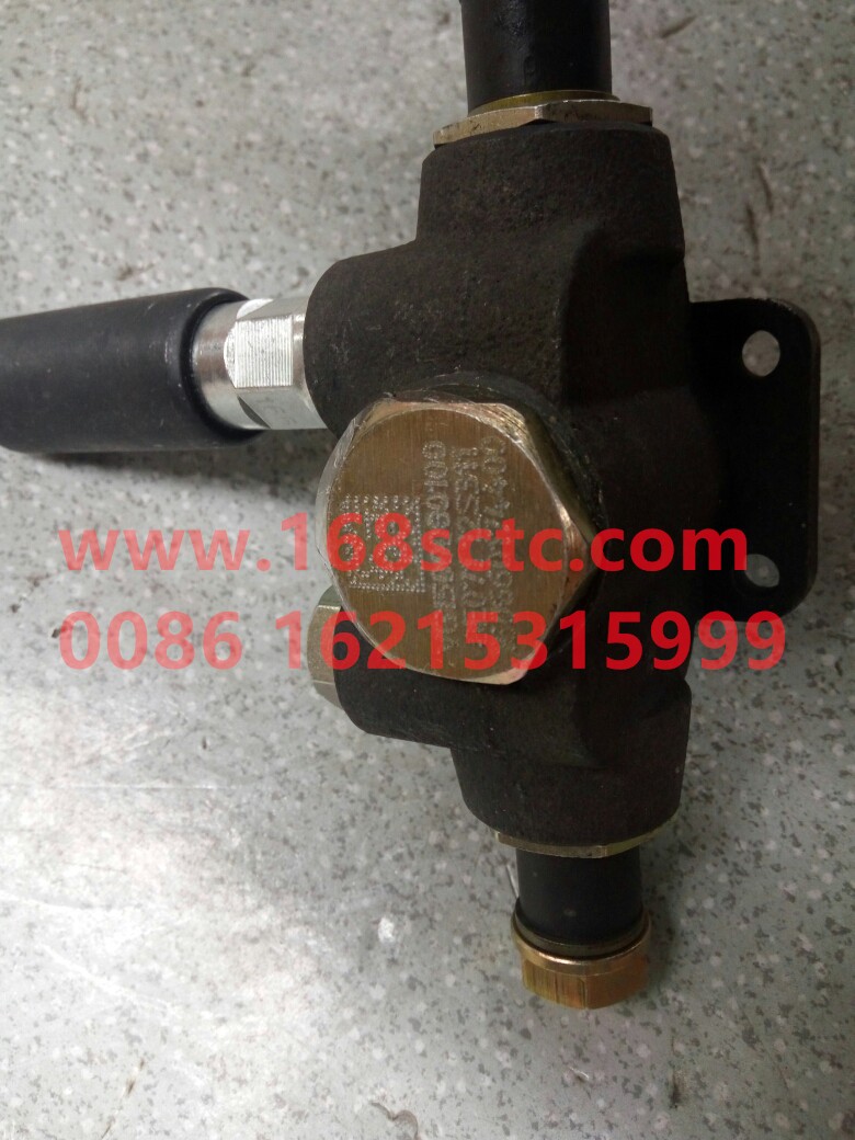 VG1500080100-SINOTRUK HOWO-PumpEurope twobig wheelwith screws-ZhongQiFaDongJiWD615.67