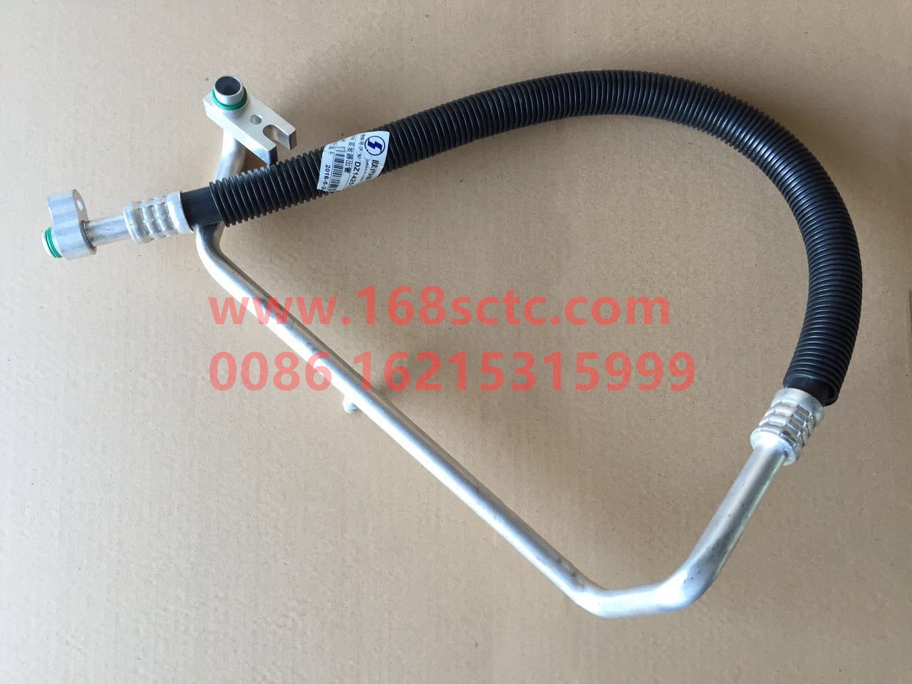 DZ14251841014-SHACMAN-Evaporation-pressure of air conditioning pipe (evaporator outlet pipe)-DeLongX3000 2013Kuan