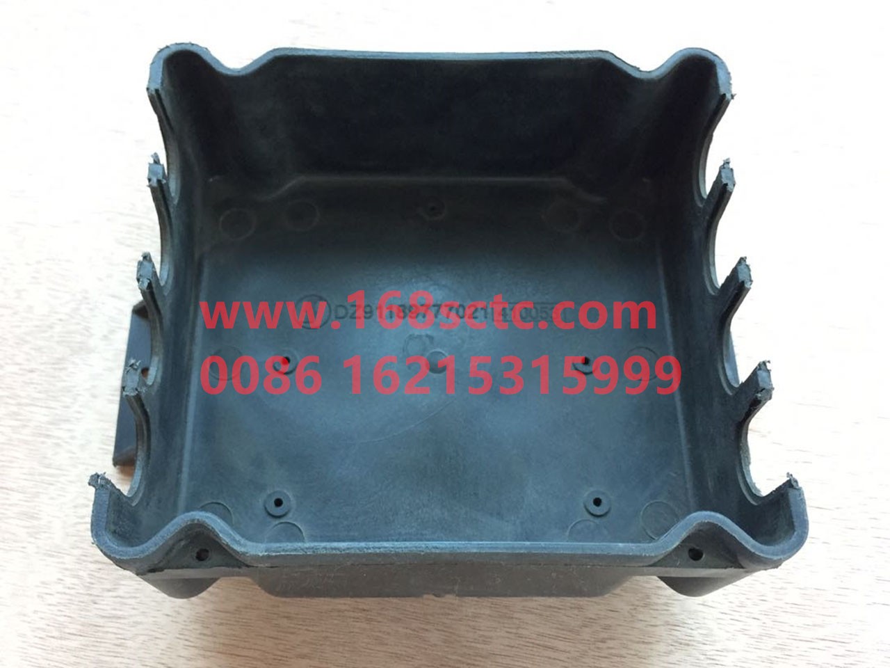 DZ91189777021-SHACMAN-Junction box-DeLongF3000 2014Kuan