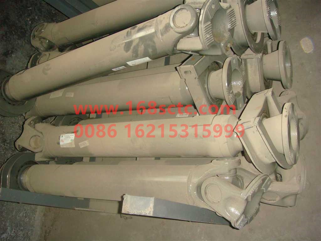 AZ9938311208-SINOTRUK HOWO-Drive shaft middle-HaoWoA7Kuan
