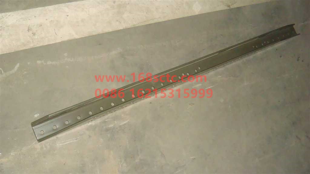 AZ9725512043-SINOTRUK HOWO-connecting plate left-HaoWo2009Kuan