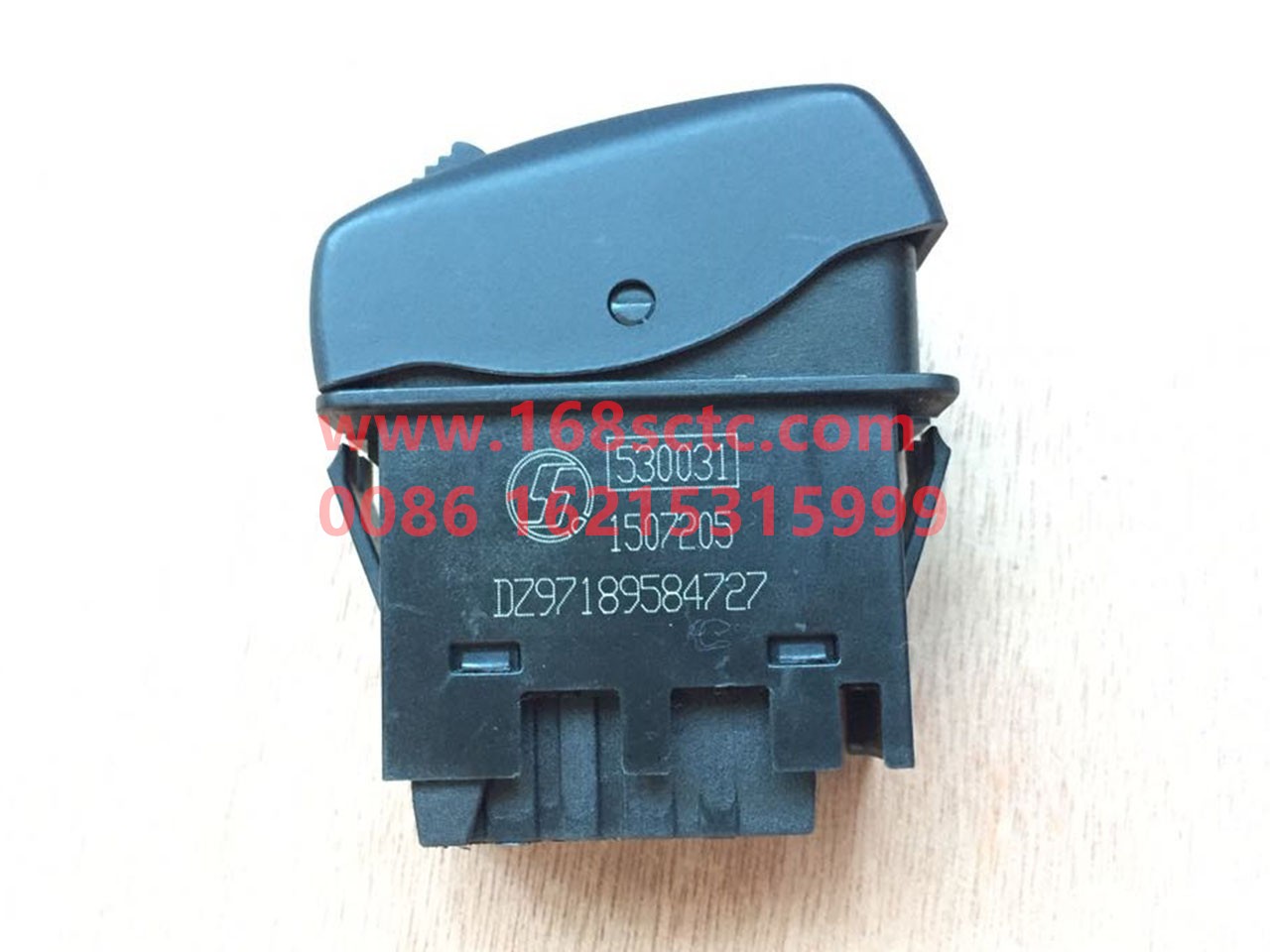 DZ97189584727-SHACMAN-PTO switch-DeLongX3000 2013Kuan