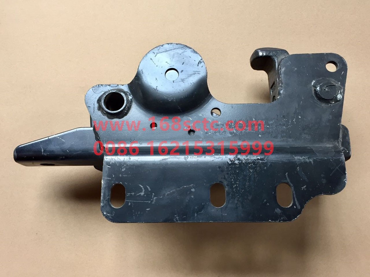 SZ144000030-SHACMAN-Flip shaft bracket assembly left-DeLongM3000 2012Kuan