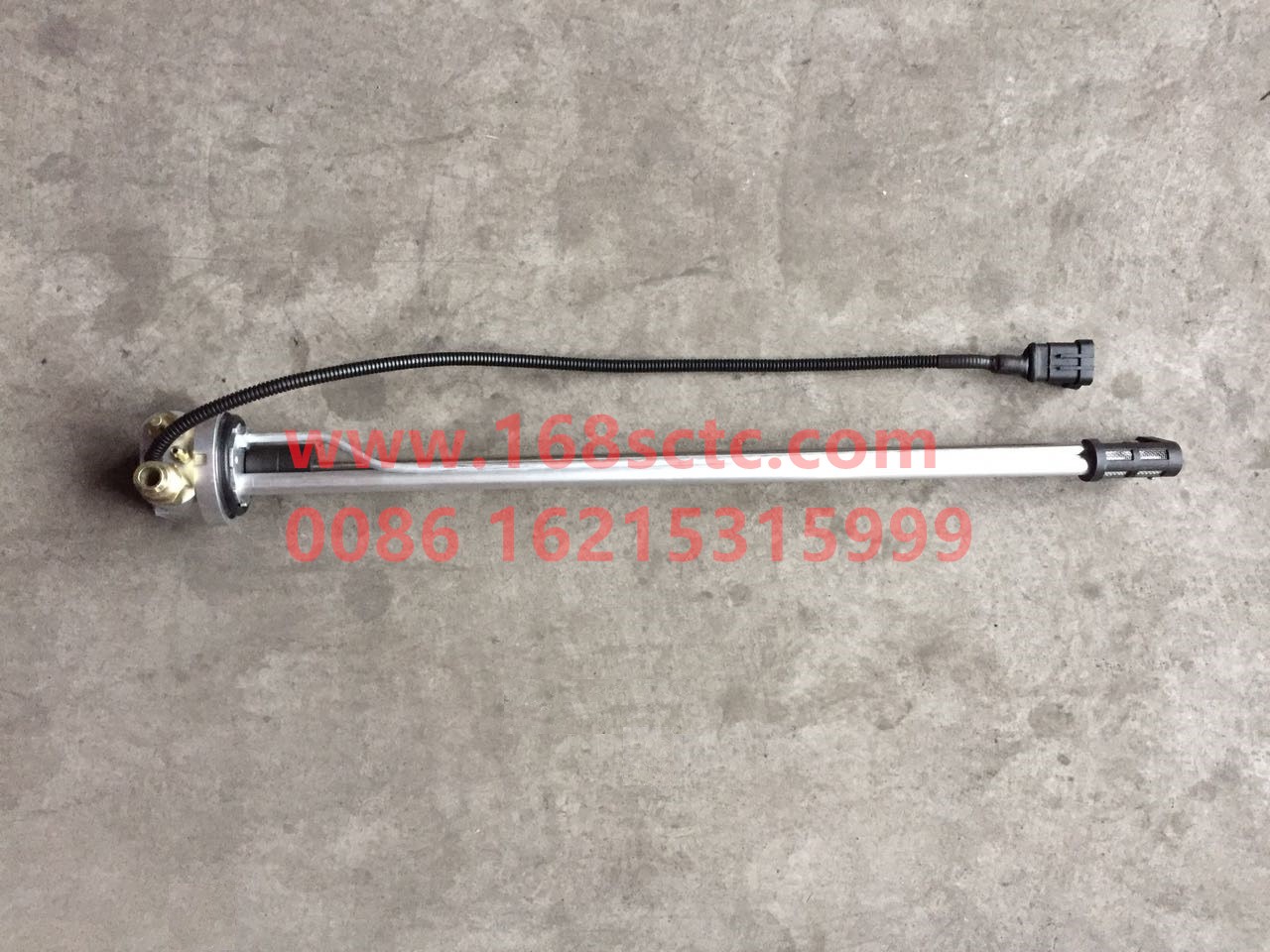 DZ93189556042-SHACMAN-oil level sensor-DeLongF2000 2015Kuan