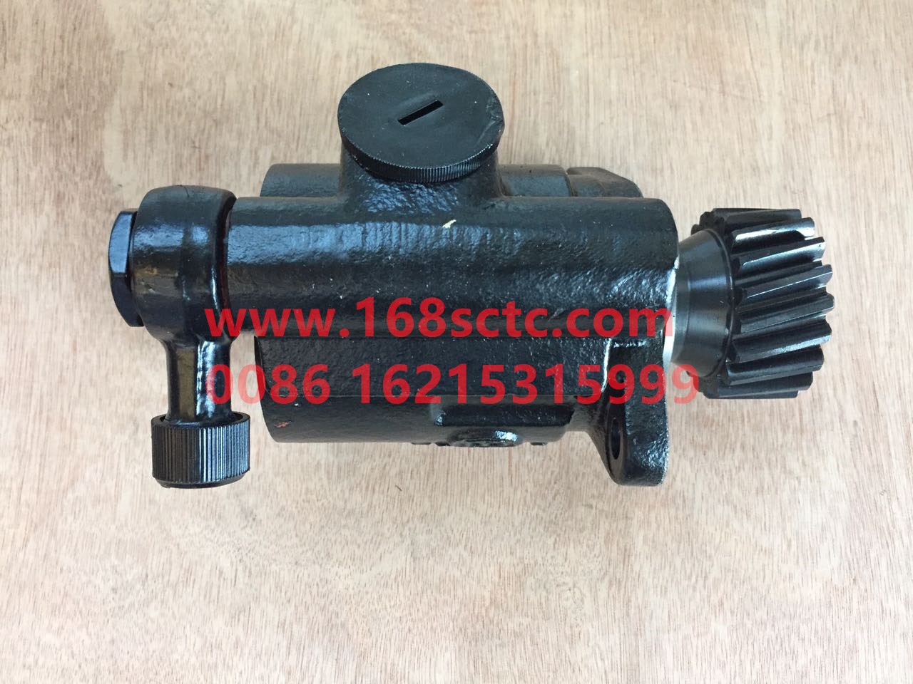 DZ93319130001-SHACMAN-Steering Pump 15Mpax25L/min 19toothwith universal jointblade type-DeLongF2000 2015Kuan