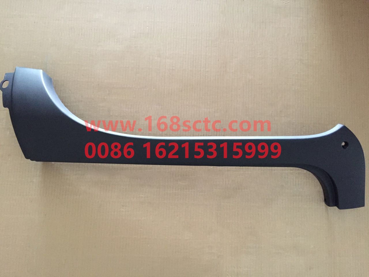 DZ14251970019-SHACMAN-A column outer decorative panel left-DeLongX3000 2013Kuan