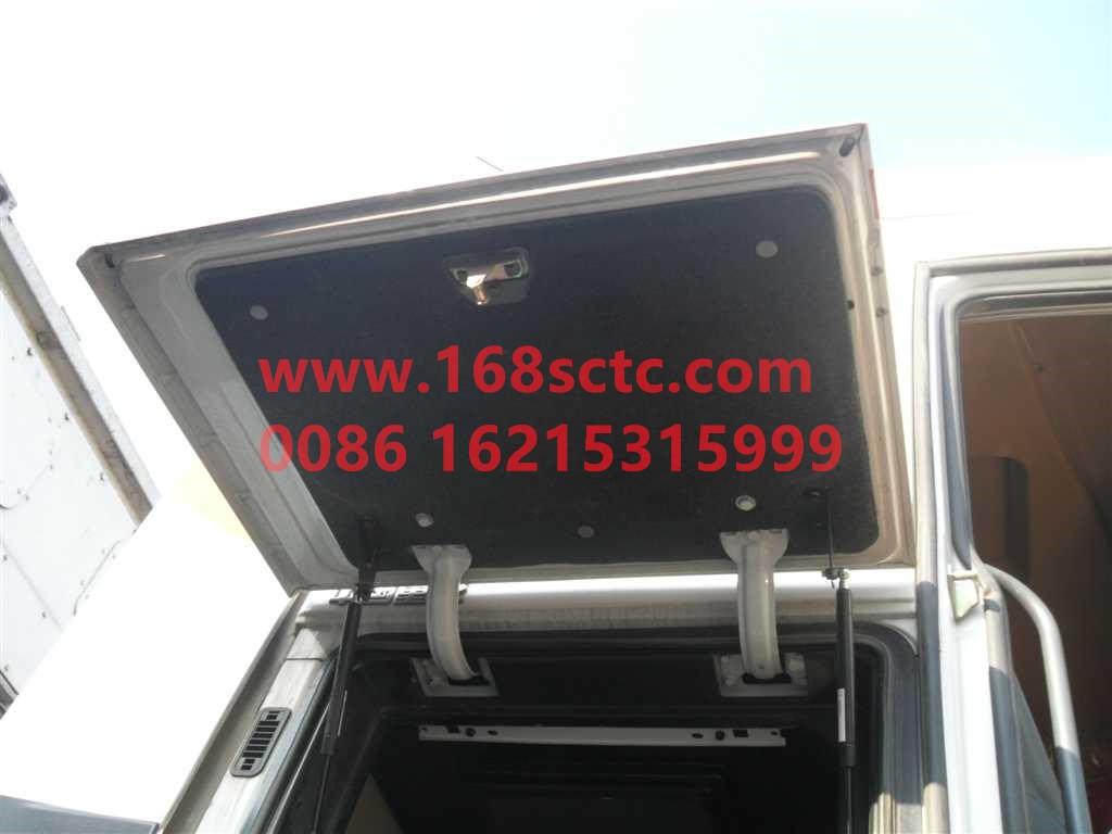 AZ1664290033-SINOTRUK HOWO-tool box cover assemblyHigh floor mid-length cabrightElectrophoretic paint-HaoWoA7Kuan