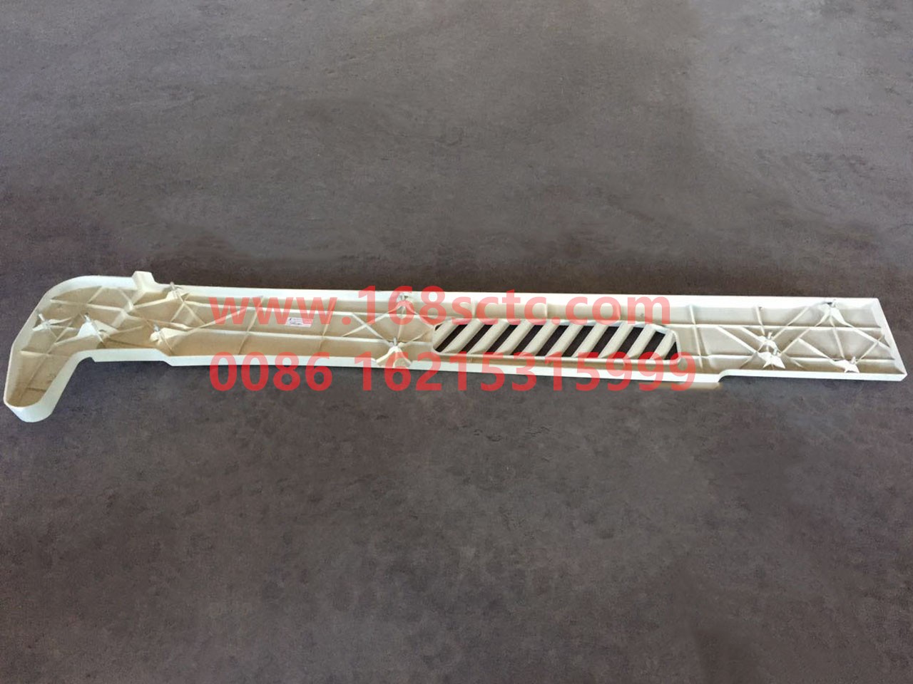 DZ14251870027-SHACMAN-deflector right-DeLongX3000 2013Kuan