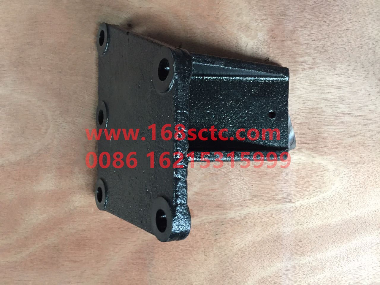 DZ93259590041-SHACMAN-Engine front bracket left LX: ZGJXZO-DeLongF2000 2015Kuan