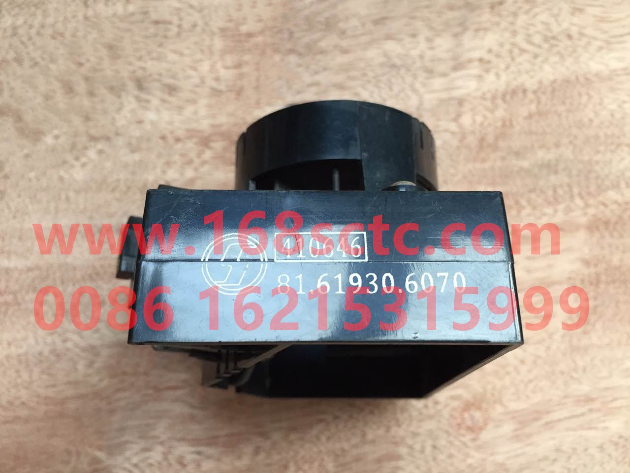 81.61930.6070-SHACMAN-indoor temperature sensor-DeLongF3000 2014Kuan