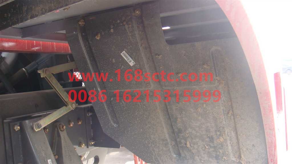 AZ1651231002-SINOTRUK HOWO-fenderright-HaoYun2009Kuan