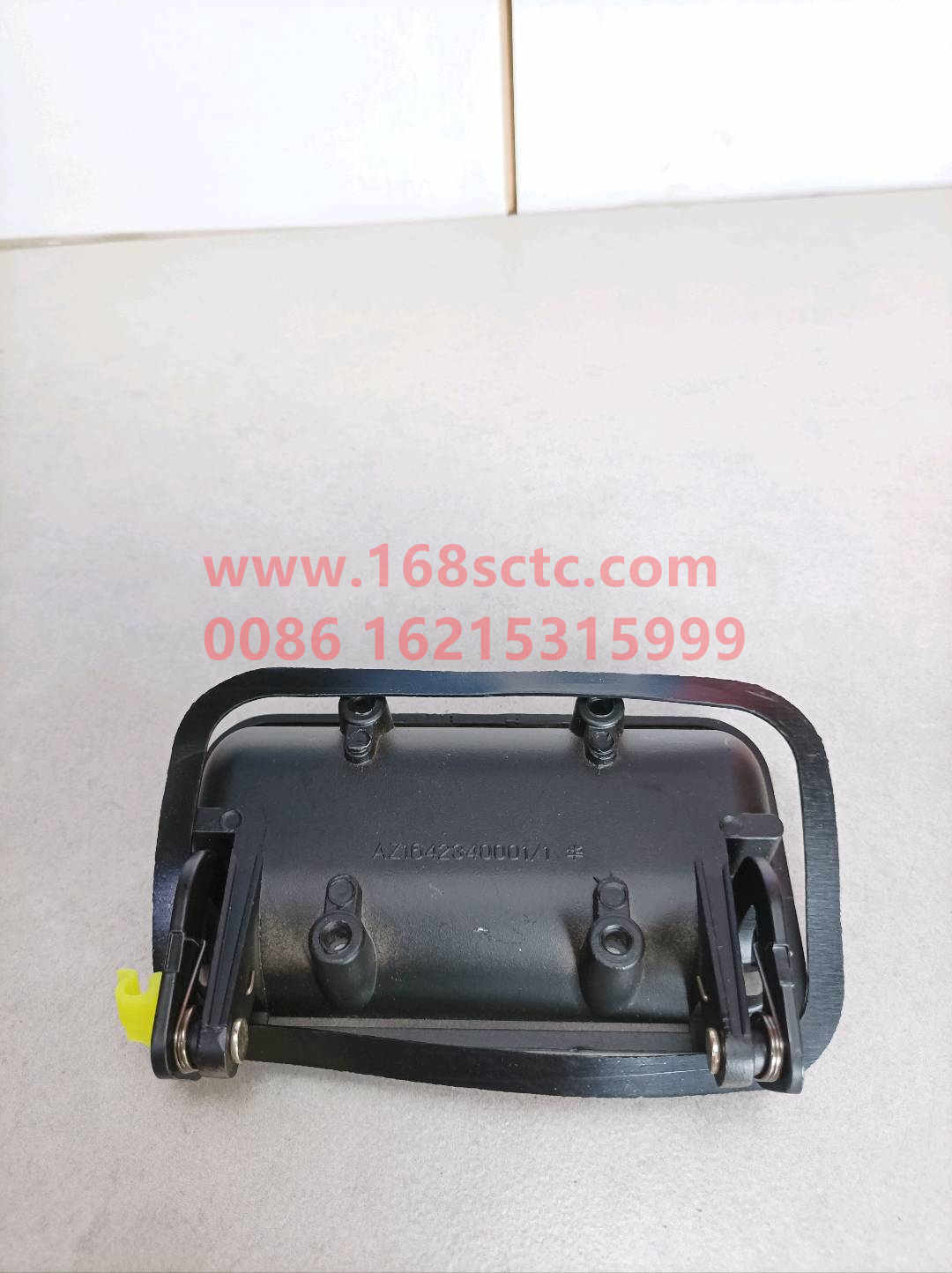 WG1642340101-SINOTRUK HOWO-door handle assemblyLeft-HaoWo2007Kuan