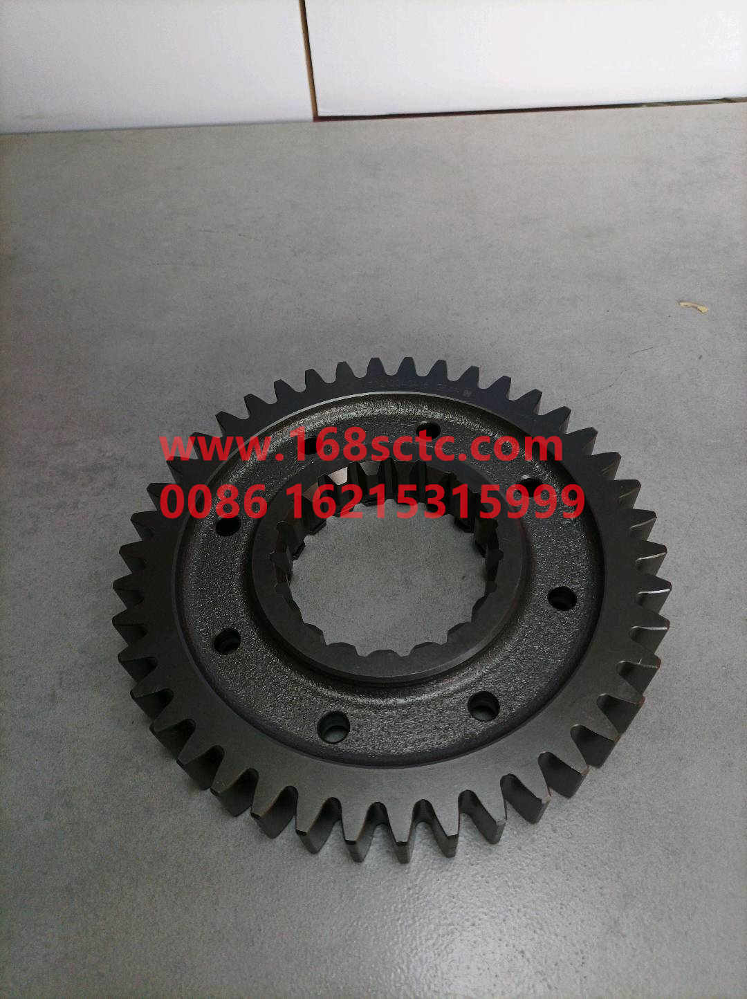WG2210040443-SINOTRUK HOWO-Spindle second gear-ZhongQiBianSuXiangHW19710