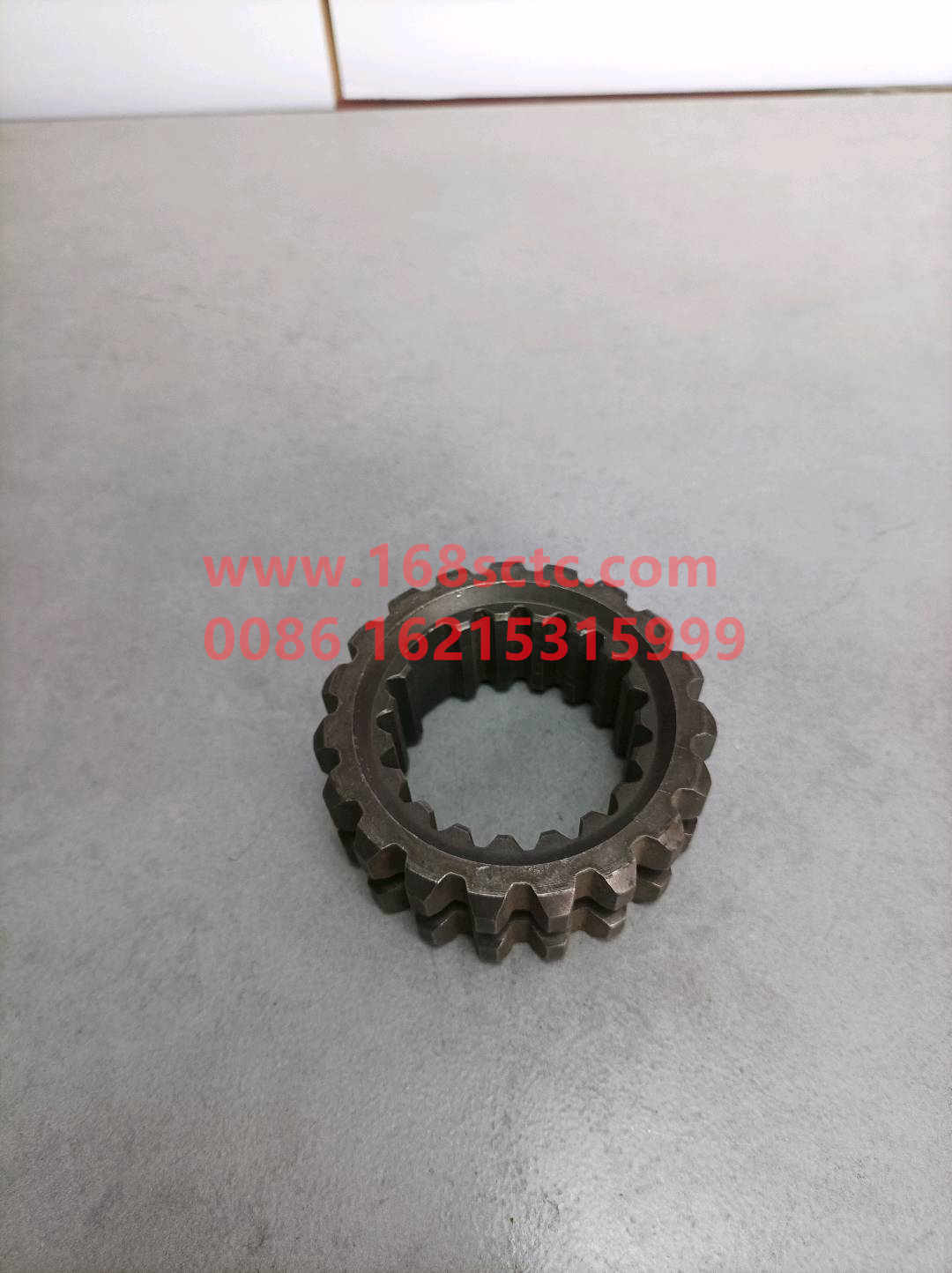 AZ2210040210-SINOTRUK HOWO-Spindle sleeve-ZhongQiBianSuXiangHW12706T