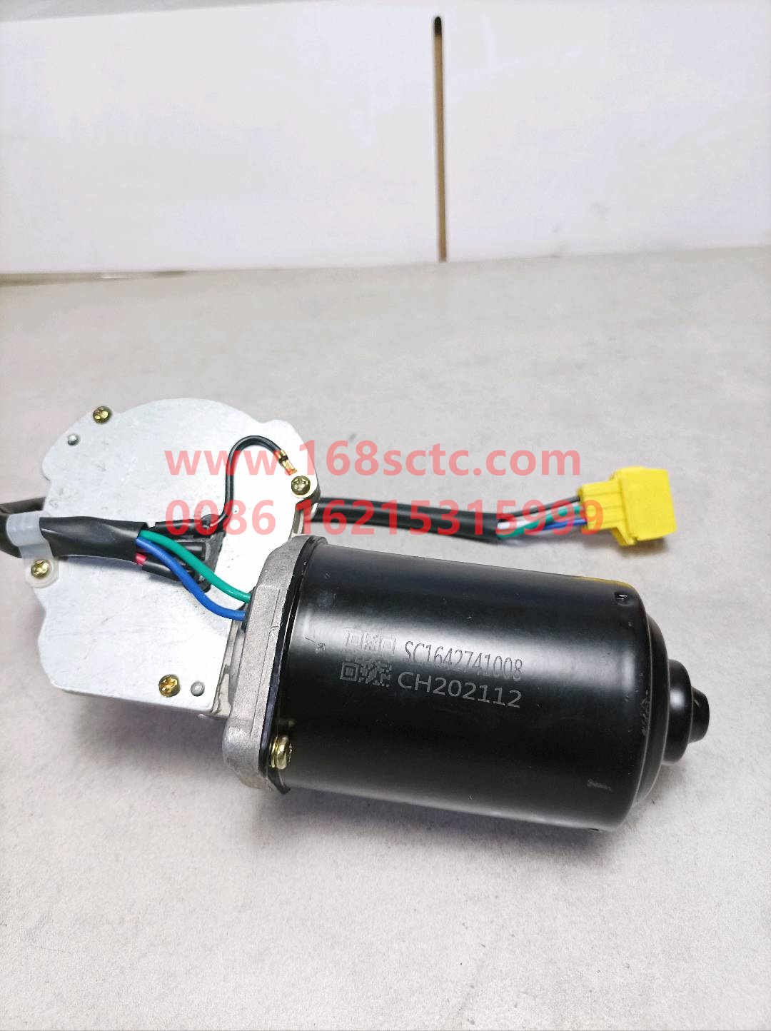 WG1642741008-SINOTRUK HOWO-wiper motor assemblyWith mounting plate red plug-HaoWo2008Kuan