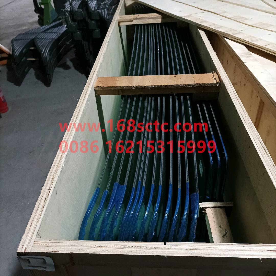 WG1642710001-SINOTRUK HOWO-front windshieldwith antenna-HaoWo2013Kuan